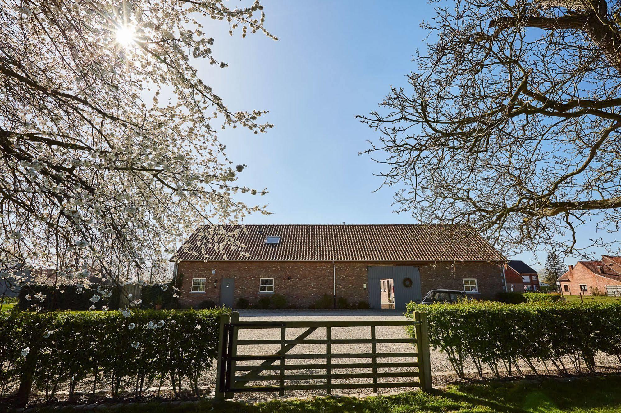 Wellness B&B De Zevenslaper Geetbets エクステリア 写真